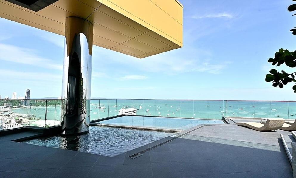 Condo Edge Central Pattaya Εξωτερικό φωτογραφία