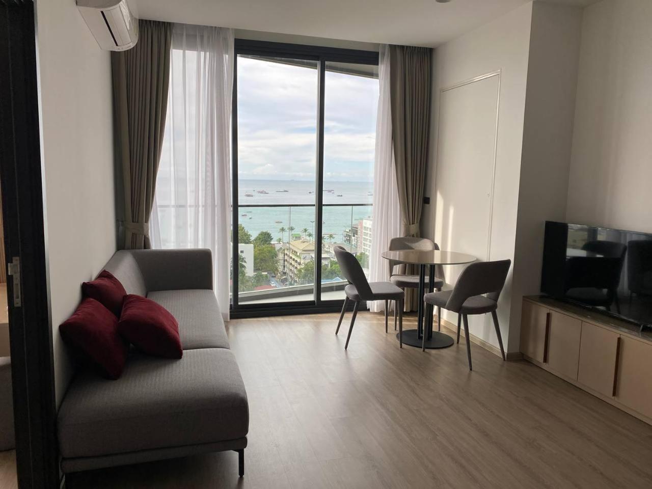 Condo Edge Central Pattaya Εξωτερικό φωτογραφία